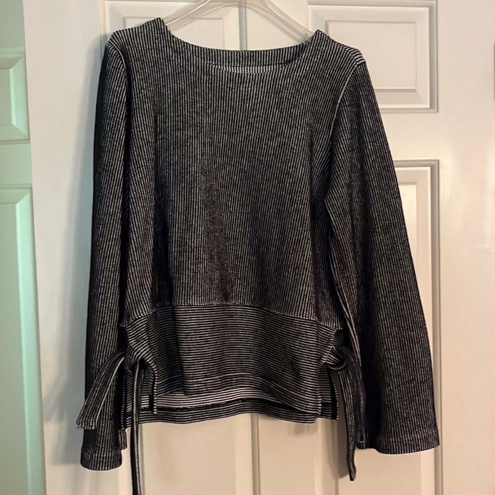 Madewell top, Black and White, Size M